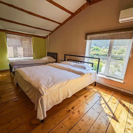 Areni Wine Art Bed & Breakfast Exterior photo