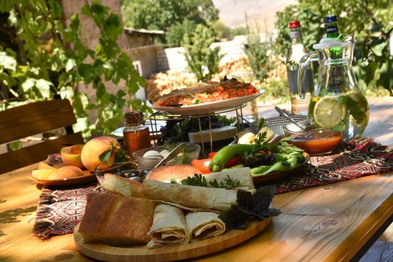 Areni Wine Art Bed & Breakfast Exterior photo